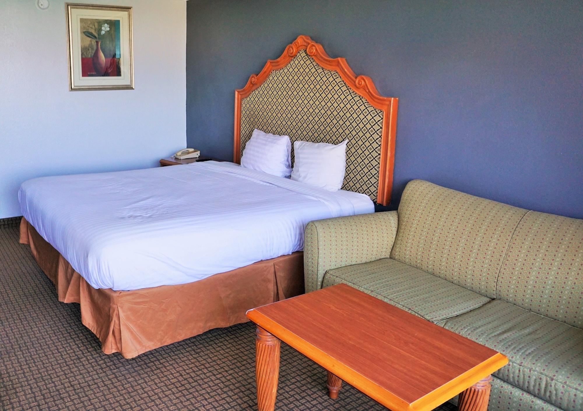 Hotel Elev8 Конро Екстериор снимка